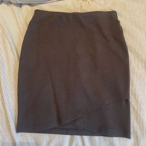 Talula Criss Cross stretchy mini skirt - Picture 1 of 3